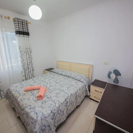 Qerret Apartment Golem (Tirana)