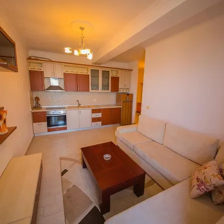 Apartment Qerret Golem (Tirana)
